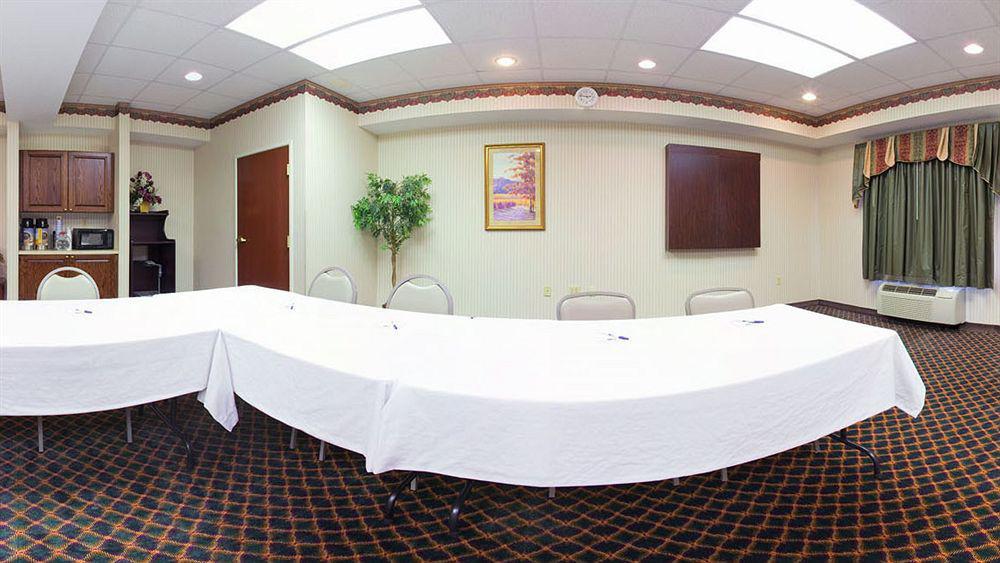 Holiday Inn Express Hillsville By Ihg Exterior foto