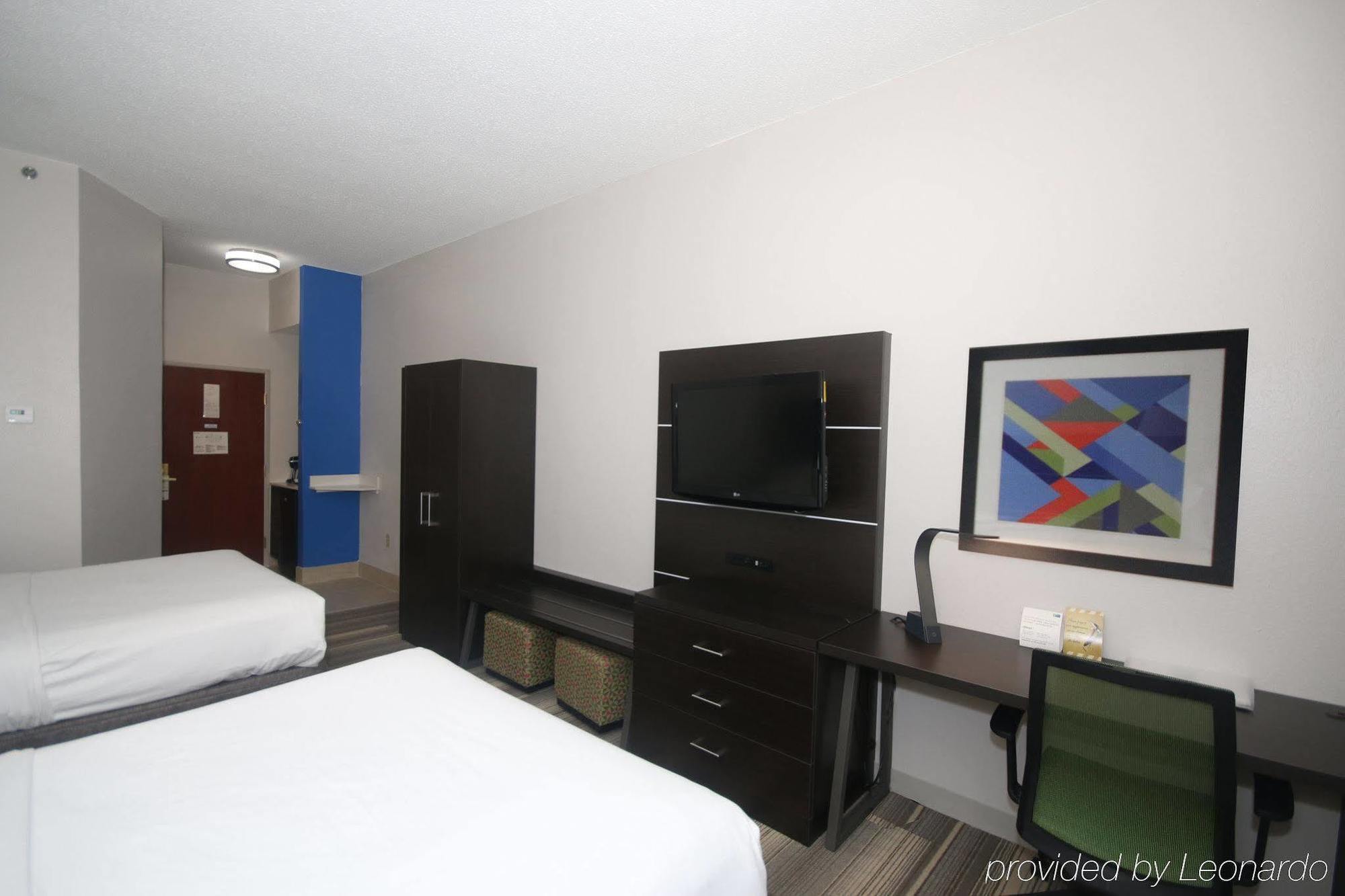 Holiday Inn Express Hillsville By Ihg Exterior foto